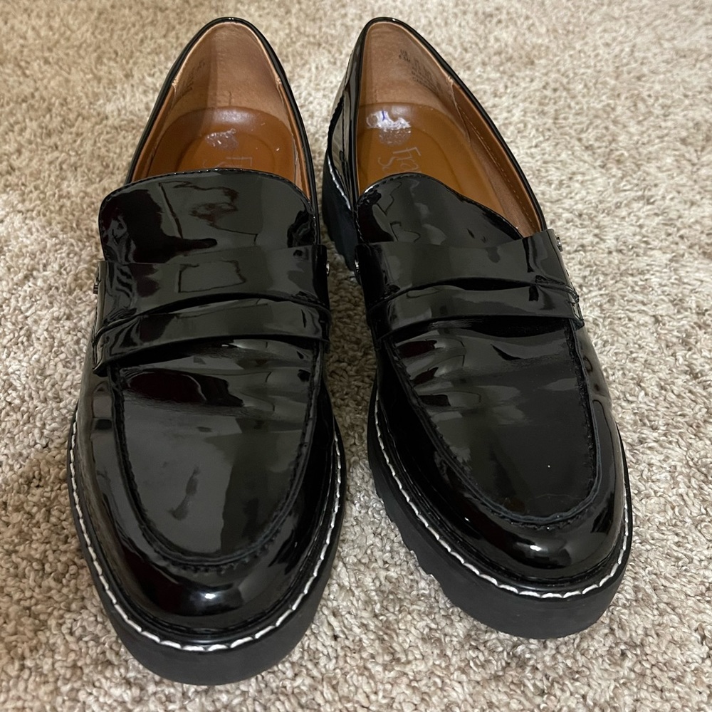 Franco Sarto Cassandra patent loafers - Picture 2 of 6